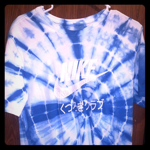 Nike Other - Nike tie dye size M